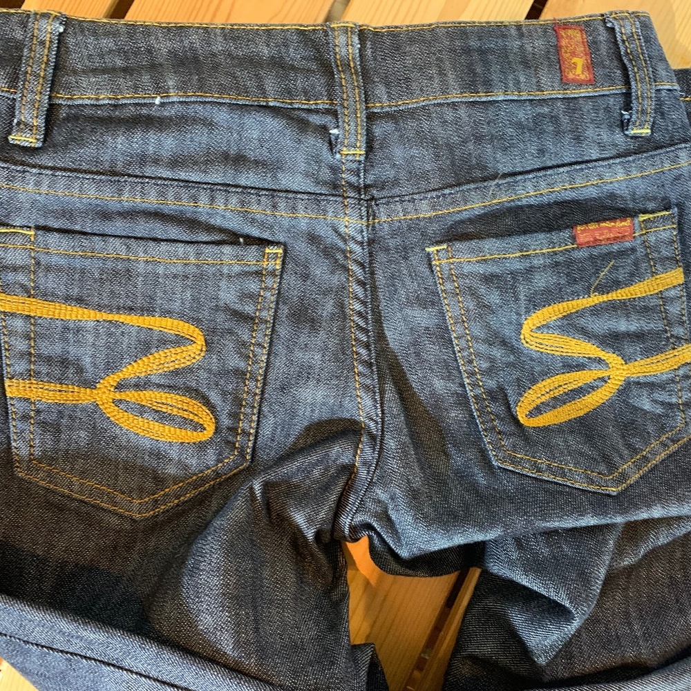 Rare 7 For all Mankind Size 27 Jeans